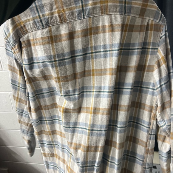 Patagonia Button Up - Picture 2 of 3